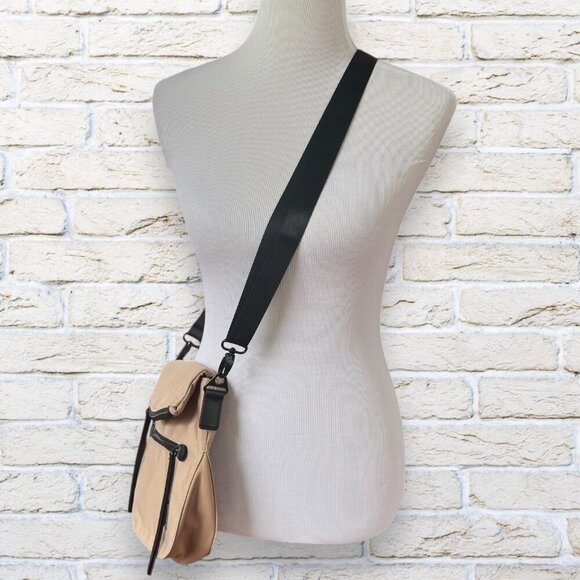 Like New IHKWIP Foldover Saddle Bag with RFID Cardholder Camel - Picture 3 of 7